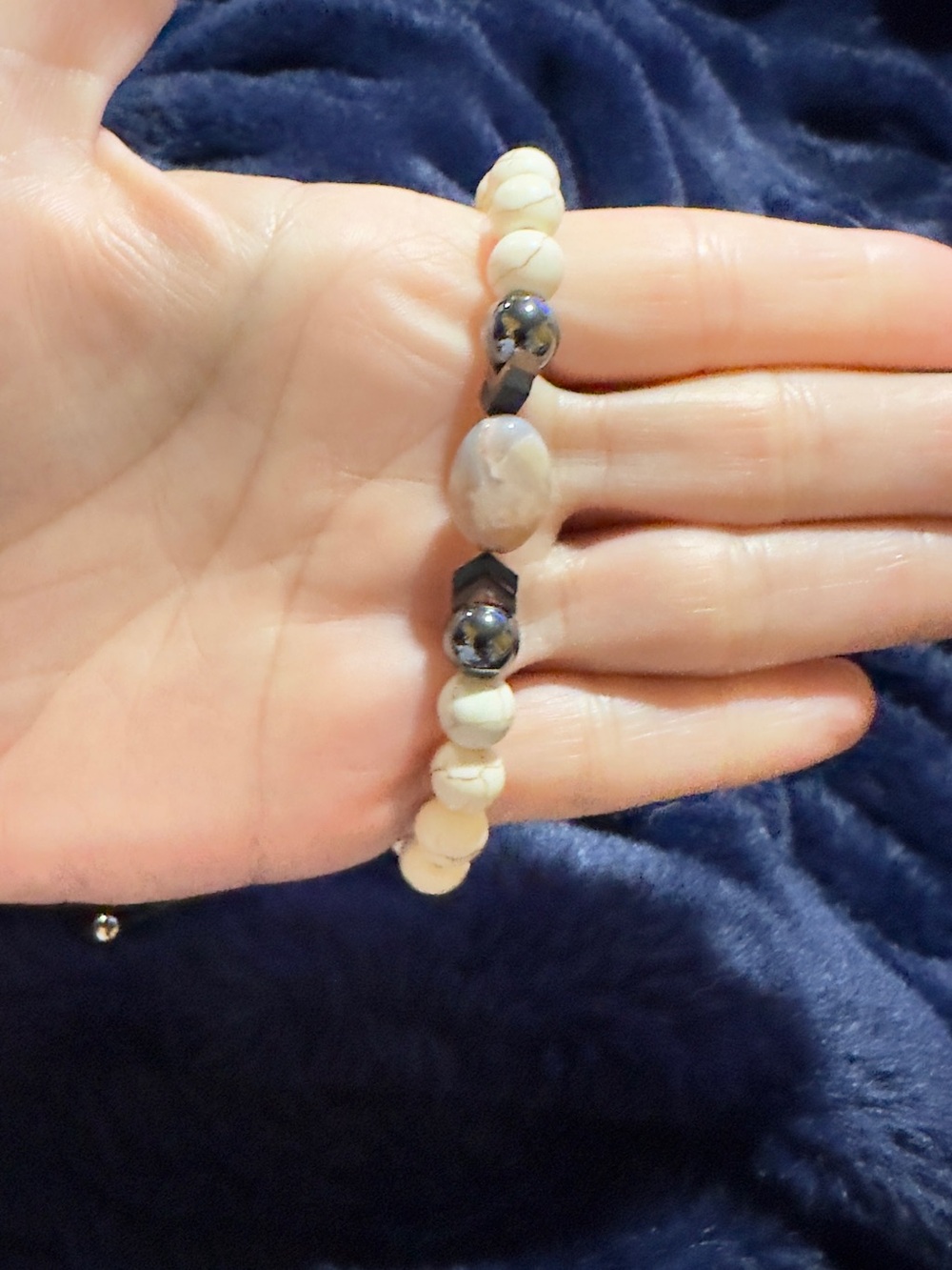 Rustic Cuff White Howlite & Hematite Accent Stretch Bracelet